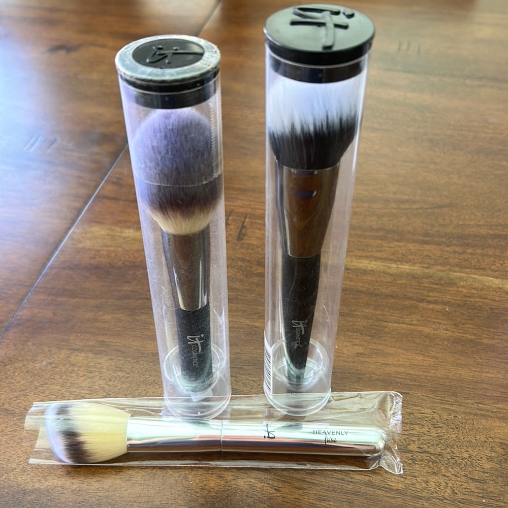 It Cosmetics Makeup Brush Set